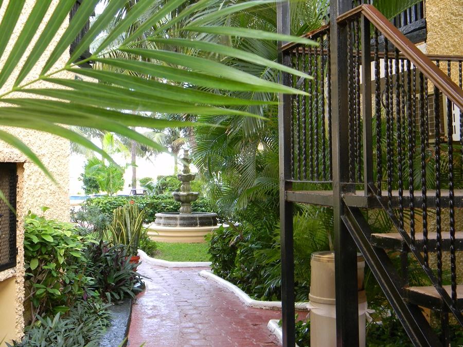 Hotel Imperial Laguna Faranda Cancún Exteriör bild