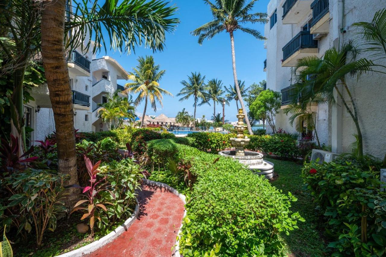 Hotel Imperial Laguna Faranda Cancún Exteriör bild