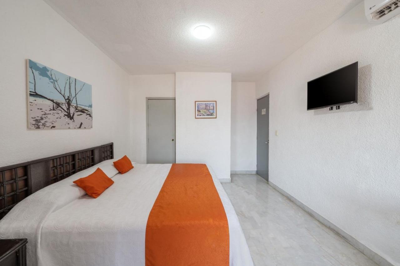 Hotel Imperial Laguna Faranda Cancún Exteriör bild